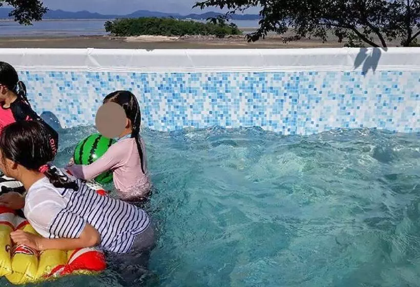Taean Capella Pension