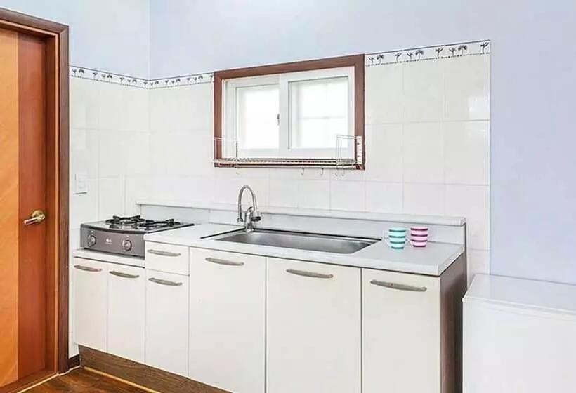 Taean Capella Pension
