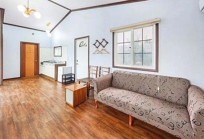 Taean Capella Pension