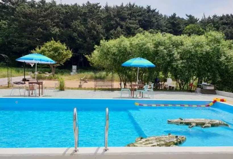 Taean Gajangjari Pension