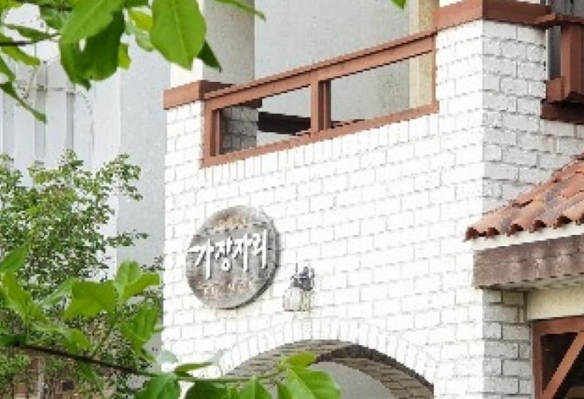 Taean Gajangjari Pension