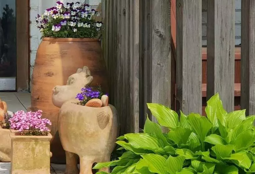 Taean Gajangjari Pension