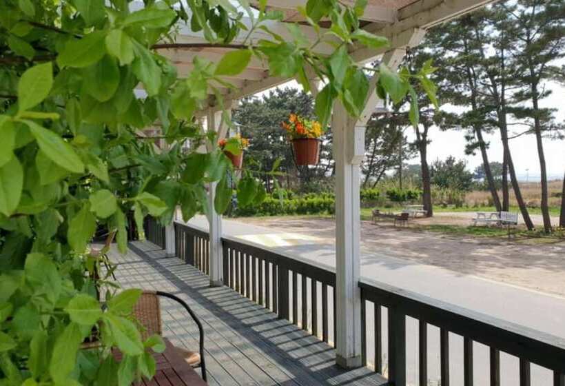 Taean Gajangjari Pension