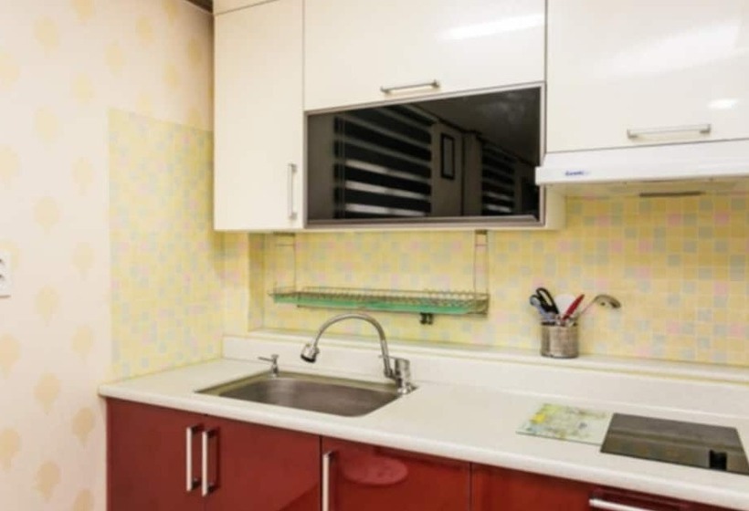 Taean Gold House Pension