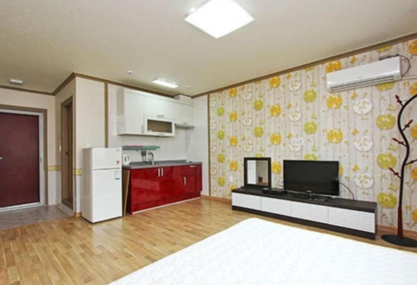 Taean Gold House Pension