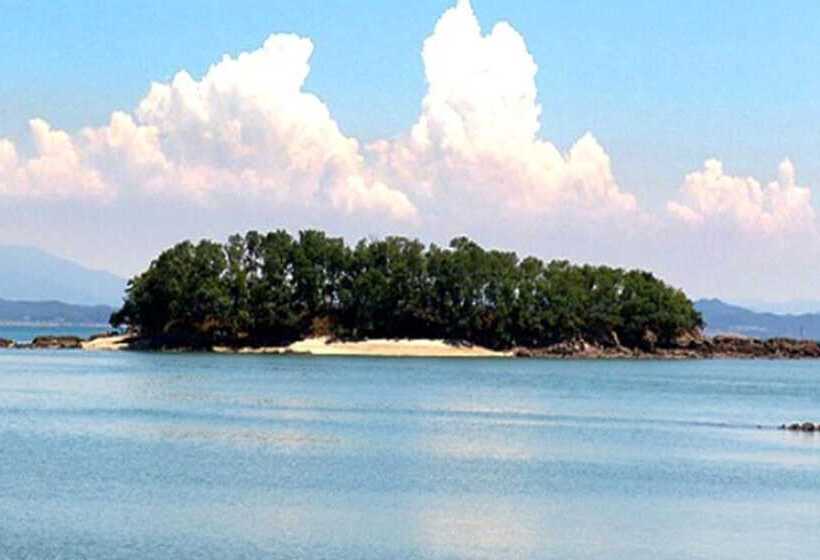 Taean  Grand Blue Pension