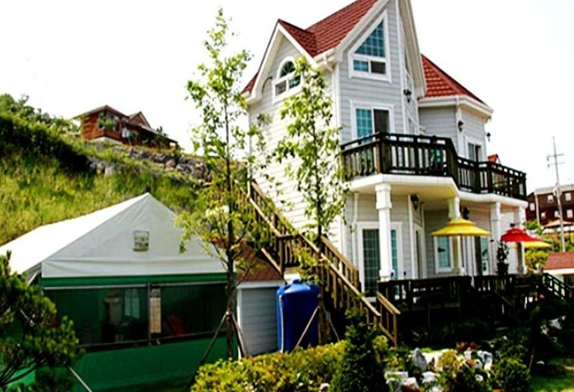 Taean  Grand Blue Pension
