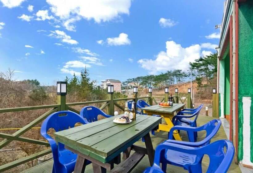 Taean Happy Good Morning Pension