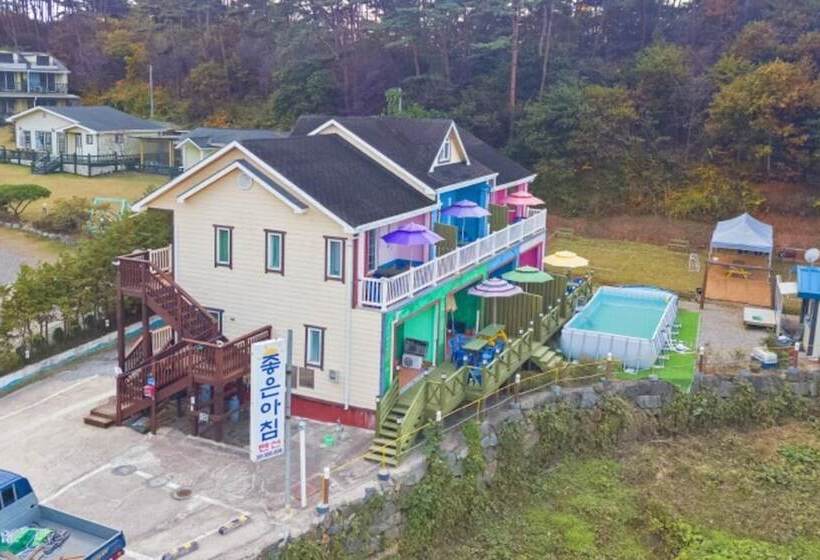 Taean Happy Good Morning Pension