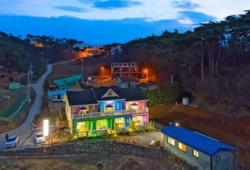 Taean Happy Good Morning Pension