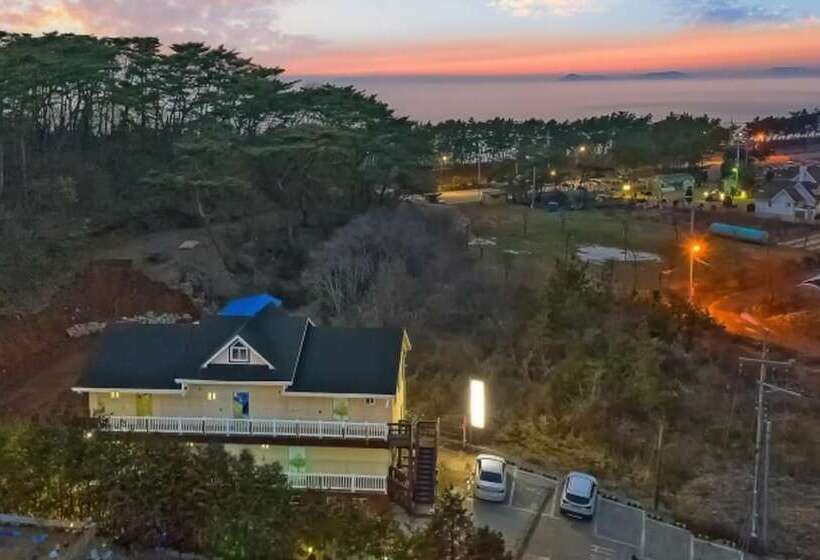 Taean Happy Good Morning Pension