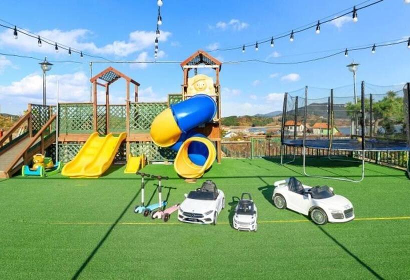 Tongyeong Haeorum Kids Pension