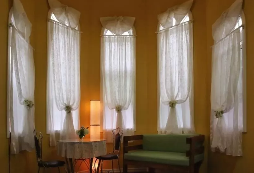 Yangpyeong 4hue House Pension