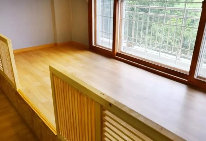 Yangpyeong Gyegoksaseum Pension