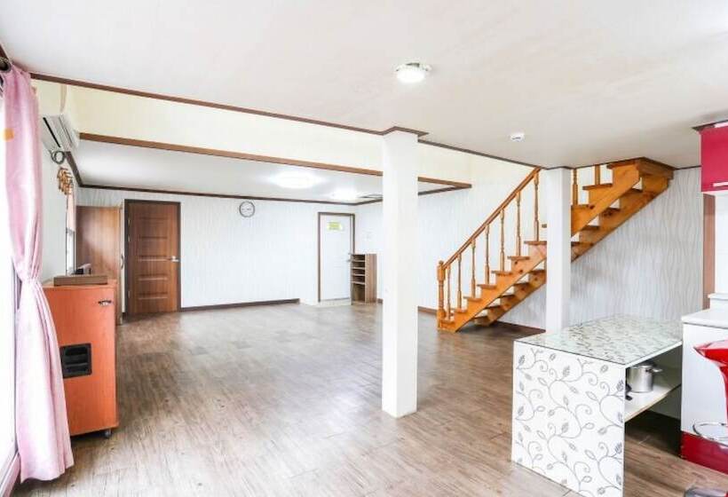 Yangpyeong Mountain Yard Pension