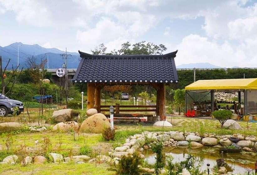 Yangyang Seorak Nadeul Pension