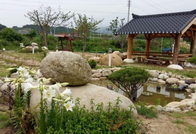 Yangyang Seorak Nadeul Pension
