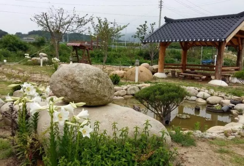 Yangyang Seorak Nadeul Pension