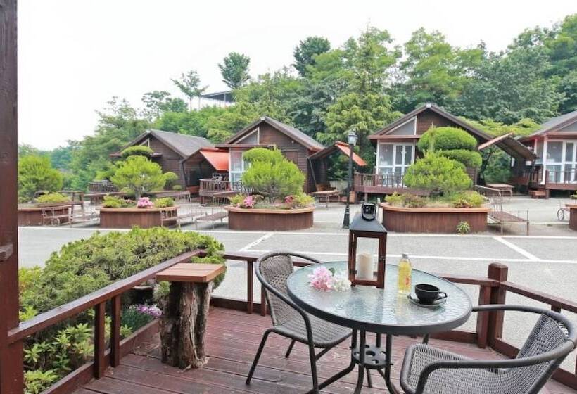 Yeongdeok Samsa Marin Village Pension