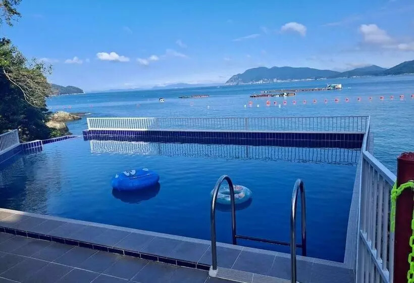 Yeosu Geumo Island Joy Pension
