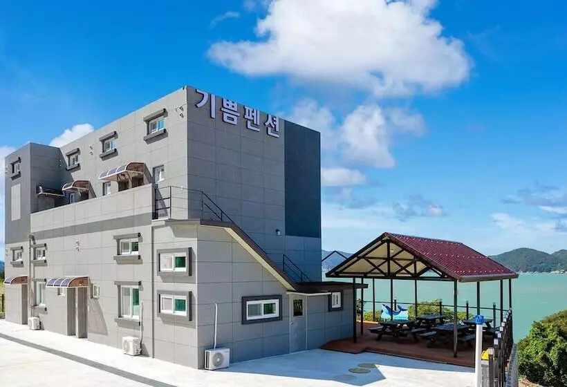 Yeosu Geumo Island Joy Pension