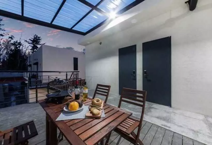 Yeosu Milagro Ocean View Spa Pension