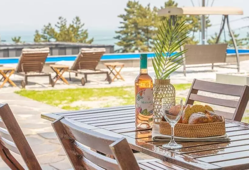 Yeosu Milagro Ocean View Spa Pension