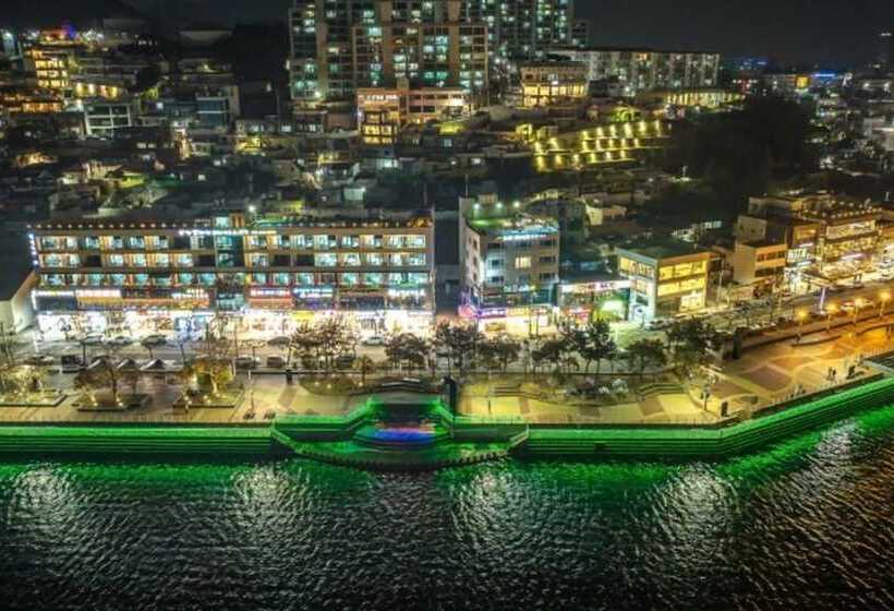Yeosu Romance Night Sea Pension Resort
