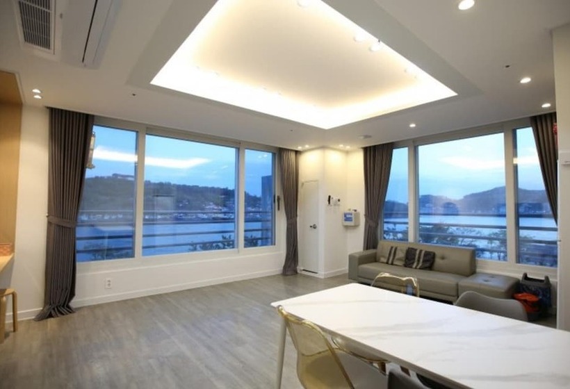 Yeosu Sun Beach Pension