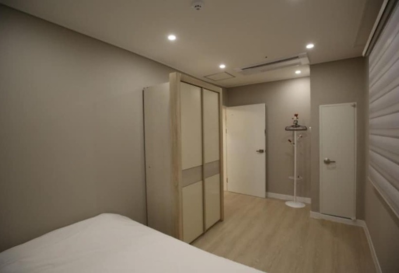 Yeosu Sun Beach Pension