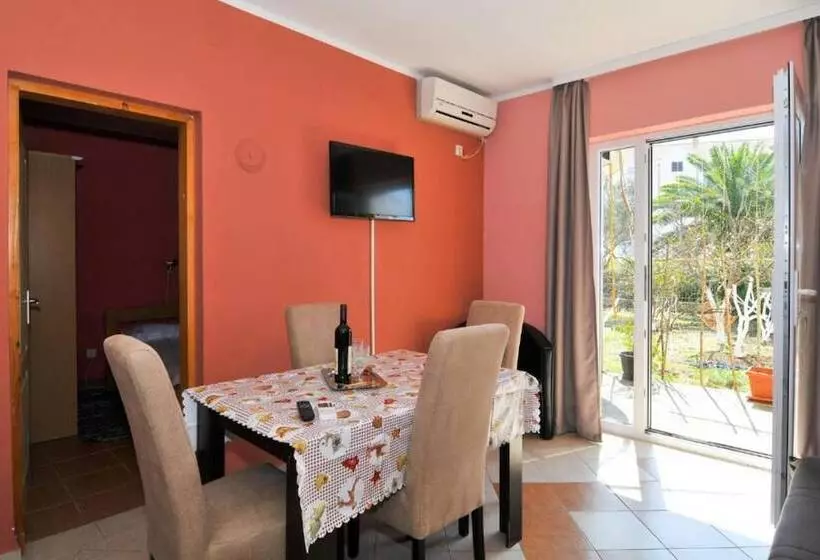 Apartments Olga Tivat