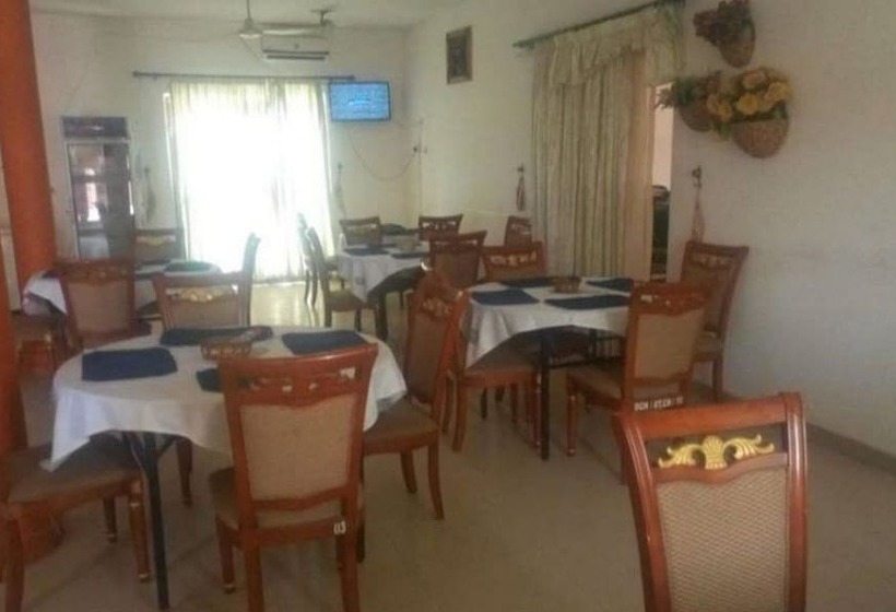 Bigiza Court Hotel Standard