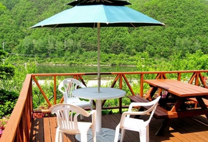 Danyang Fragrant Tree Pension