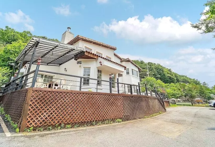 ペンション Gapyeong Santa Maria Dog Friendly Privat