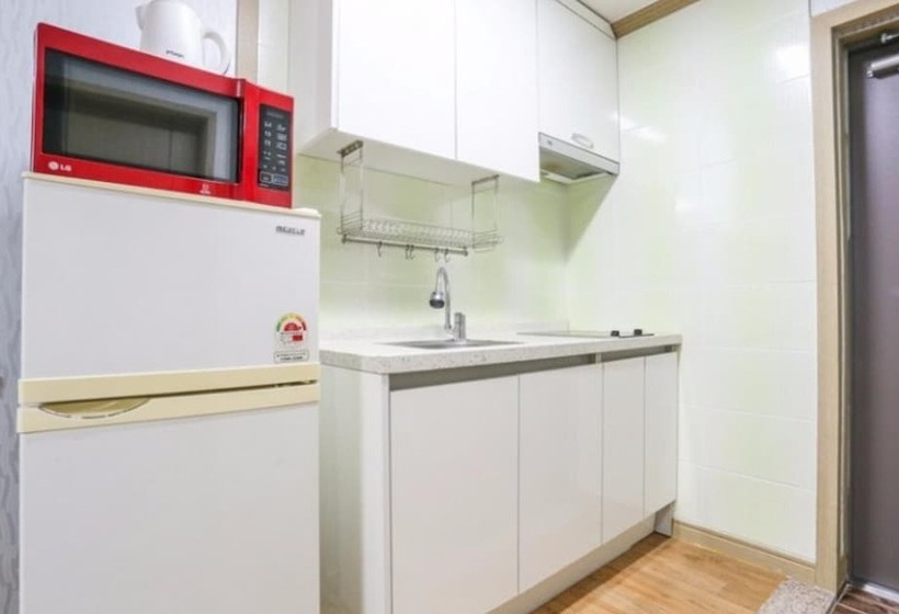 Geojedo Azure Sky Pension