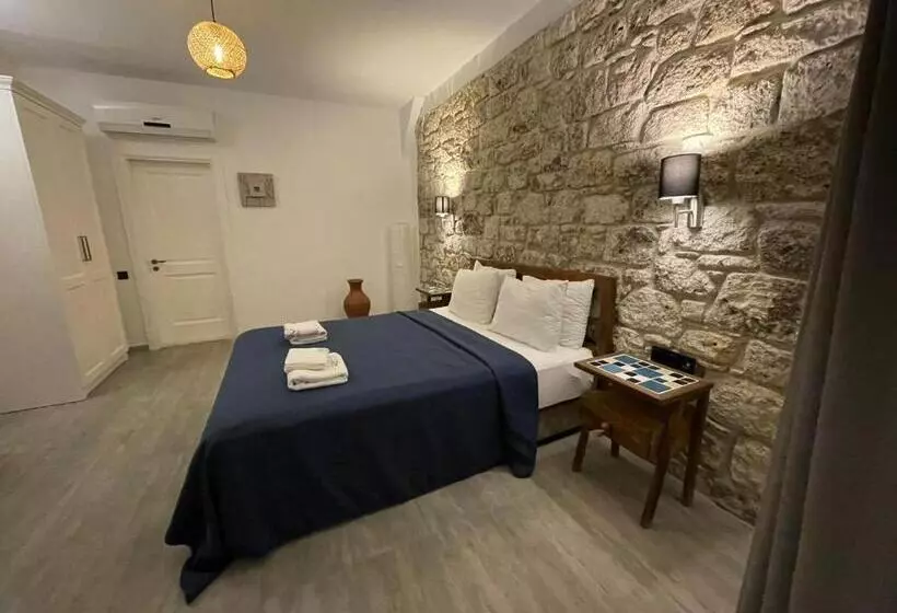 هتل Adacan Alacatı