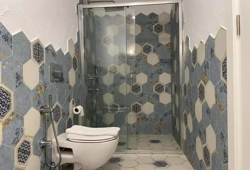 هتل Adacan Alacatı