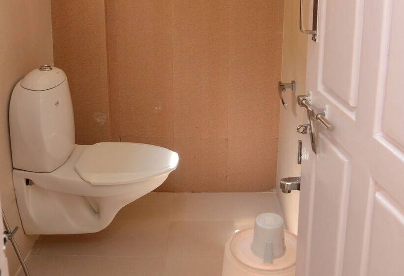 Hotel Amutham Residency