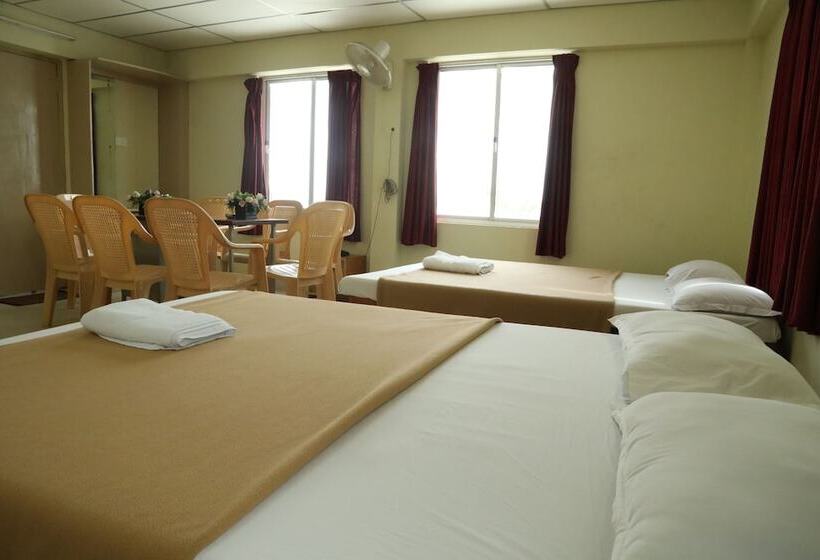 Hotel Amutham Residency