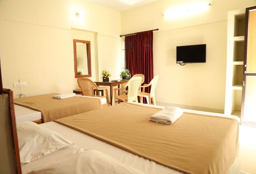 Hotel Amutham Residency