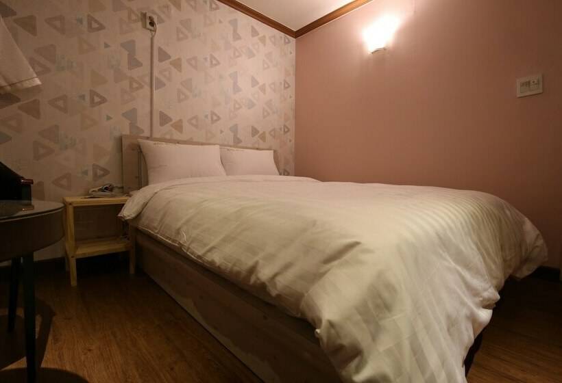 Hotel Boeun Kkumui Gungjeon