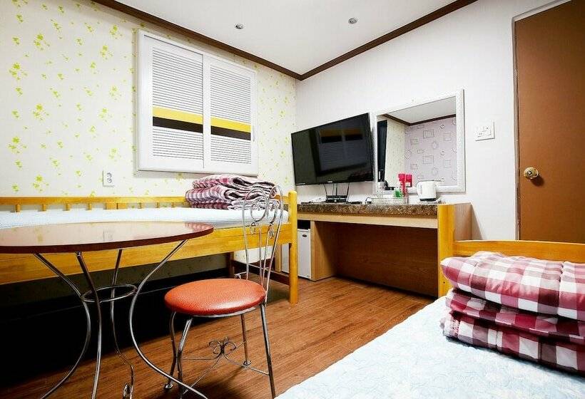 Hotel Boeun Kkumui Gungjeon