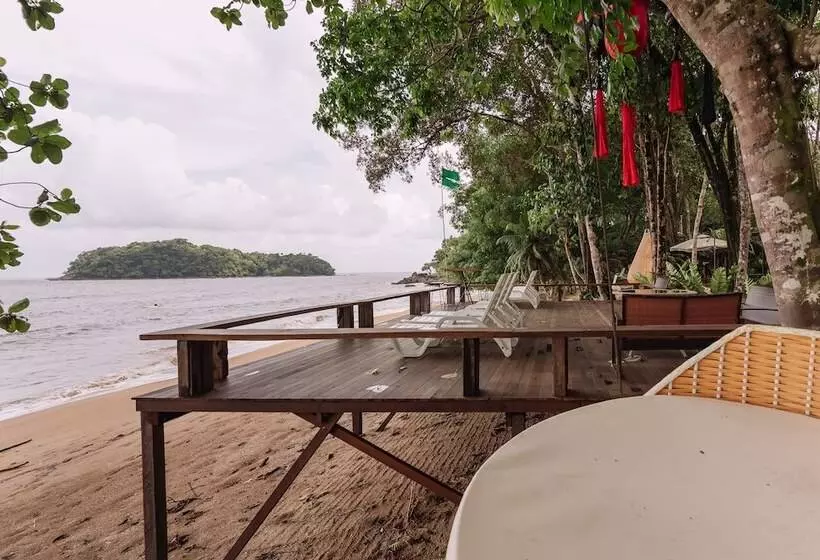 ホテル Roxy Telok Serabang