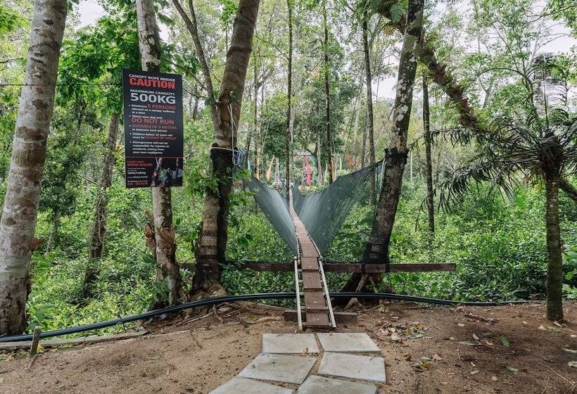 Hotel Roxy Telok Serabang