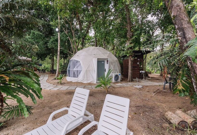 Hotel Roxy Telok Serabang