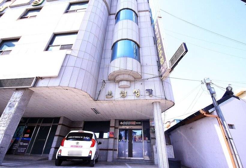 מוטל Andong Samsung