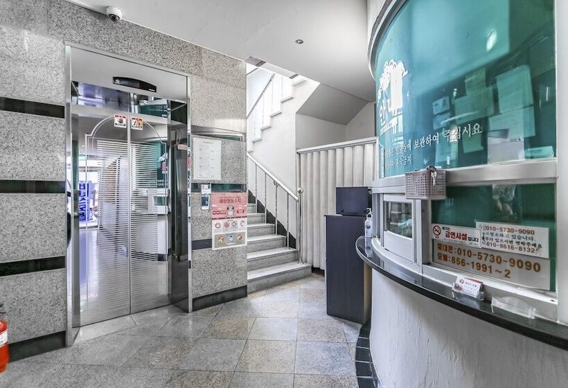 Мотель Andong Venus