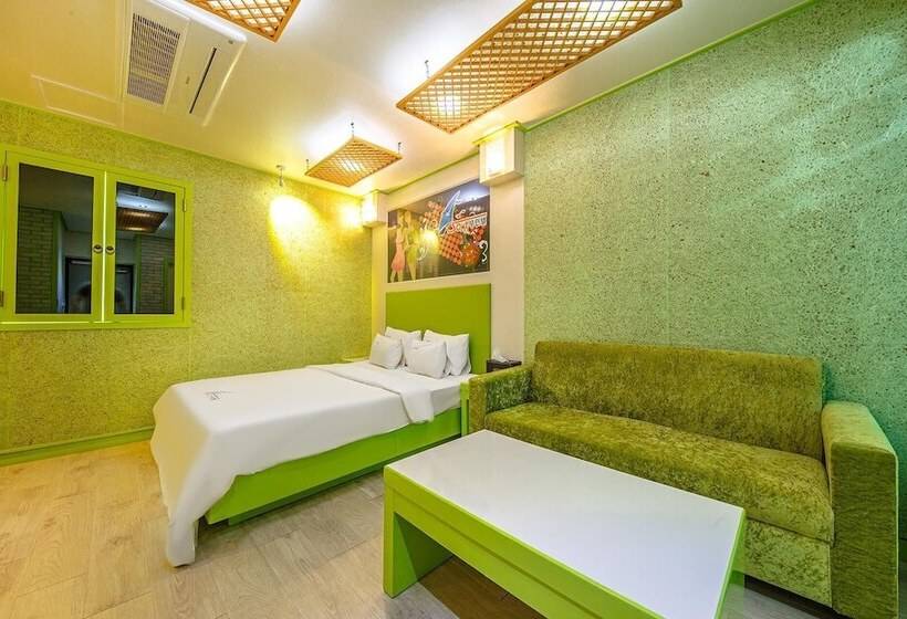 مُتل Buan Gyeokpo Some