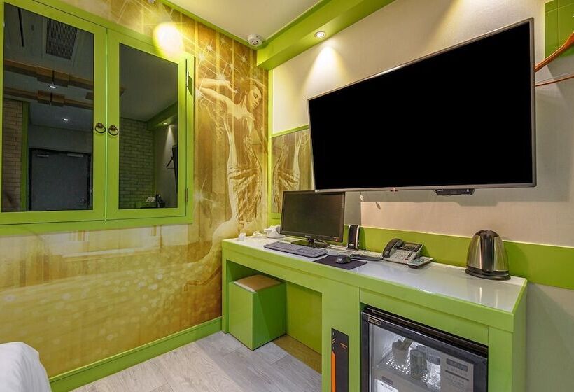 مُتل Buan Gyeokpo Some