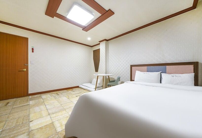 מוטל Changwon Masan Hapseongdong Tong